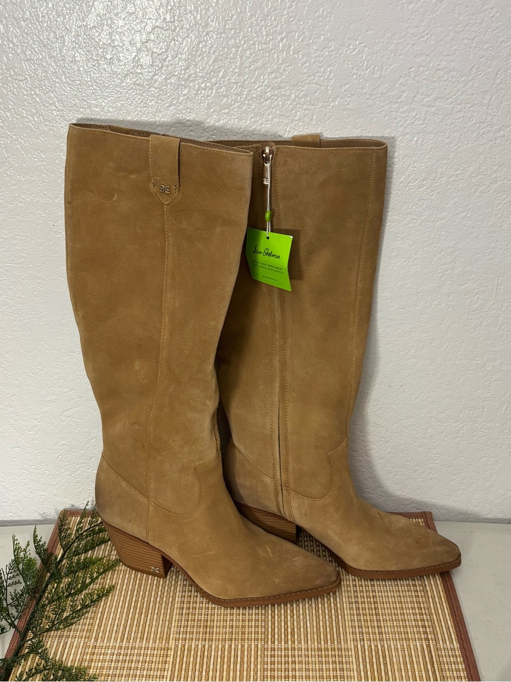 Sam Edelman Woman WOODS Knee High Boot Size: 8.5M